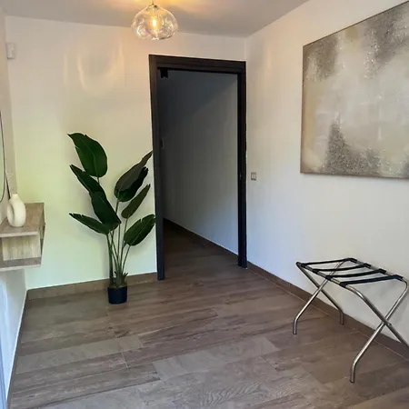 Su Entu Gæstehus 3*